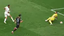 Pemain Maroko Soufiane Rahimi mencetak gol ketiga selama pertandingan babak 16 besar Piala Dunia FIFA 2026 antara Kanada dan Maroko di Stadion Houston pada 4 Juli 2026 di Houston, Texas, Sabtu (04/07/2026). (AFP/ Getty Images/ Las Barons)