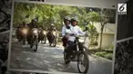 Presiden Joko Widodo tengah berada di Lombok untuk meninjau penangangan gempa. Jokowi dibonceng Gubernur NTB menggunakan motor trail.