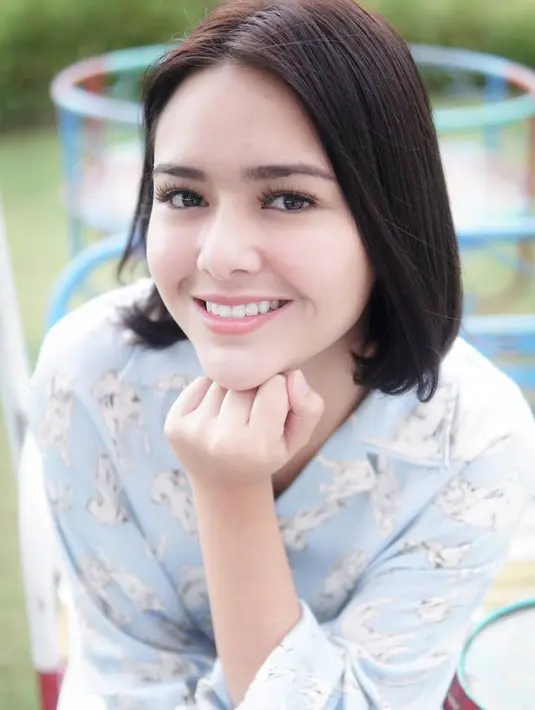 Amanda Manopo (Instagram/amandamanopo)