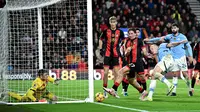 Pada laga kali ini bomber City, Haaland, tampak dijaga ketat hingga kesulitan mencetak gol ke gawang lawan. (AFP/Justin Tallis)