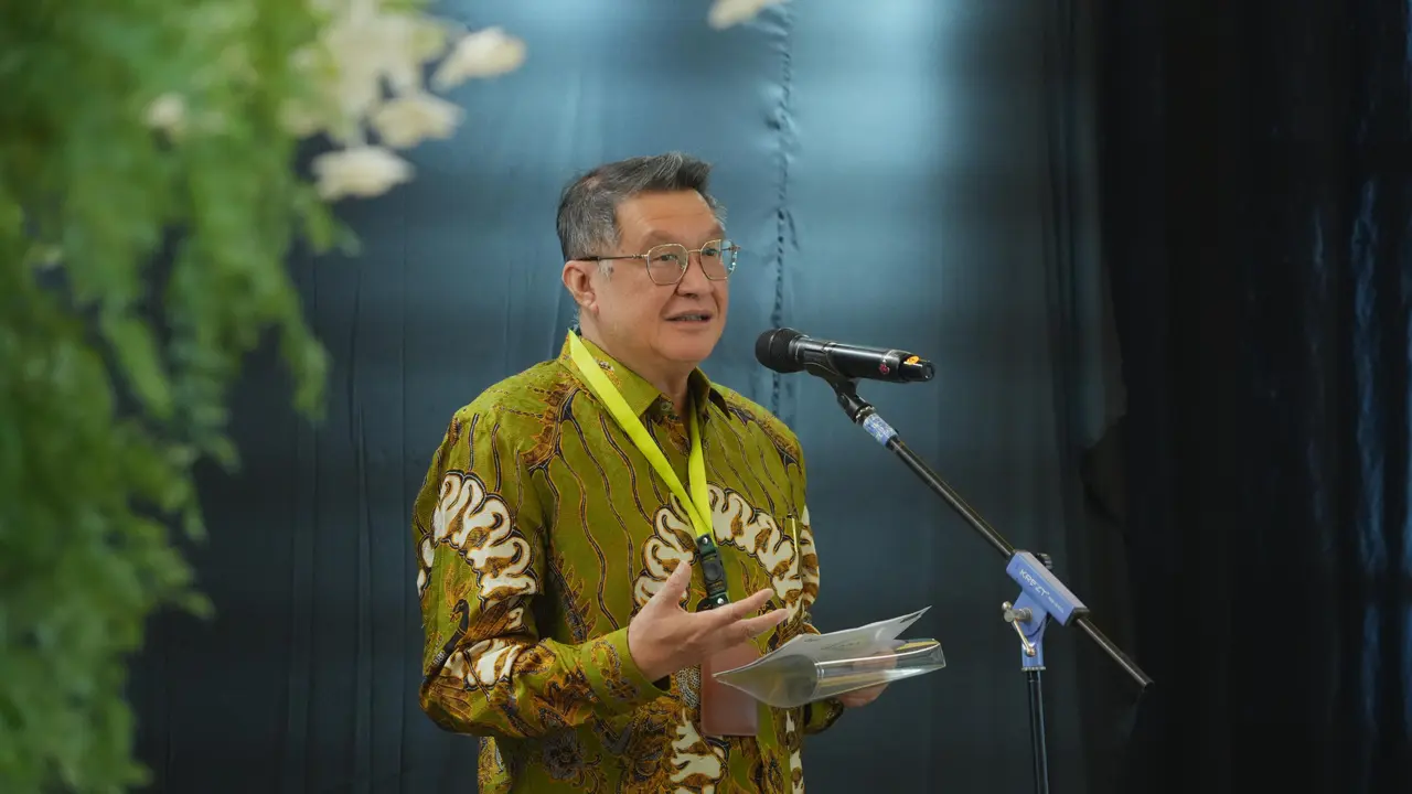 Direktur Utama Bank SMBC, Henock Munandar.