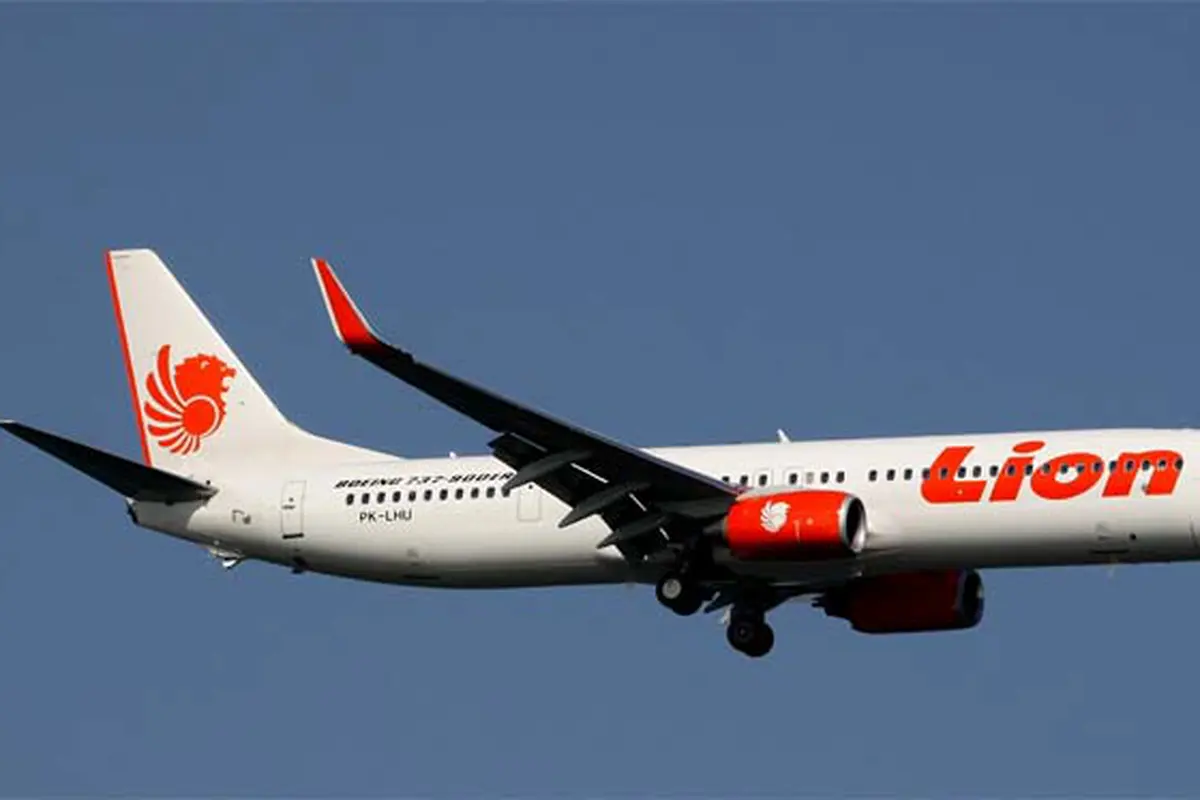 lion-air-buka-pintu130930b.jpg