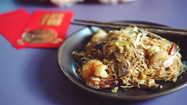 mie panjang umur