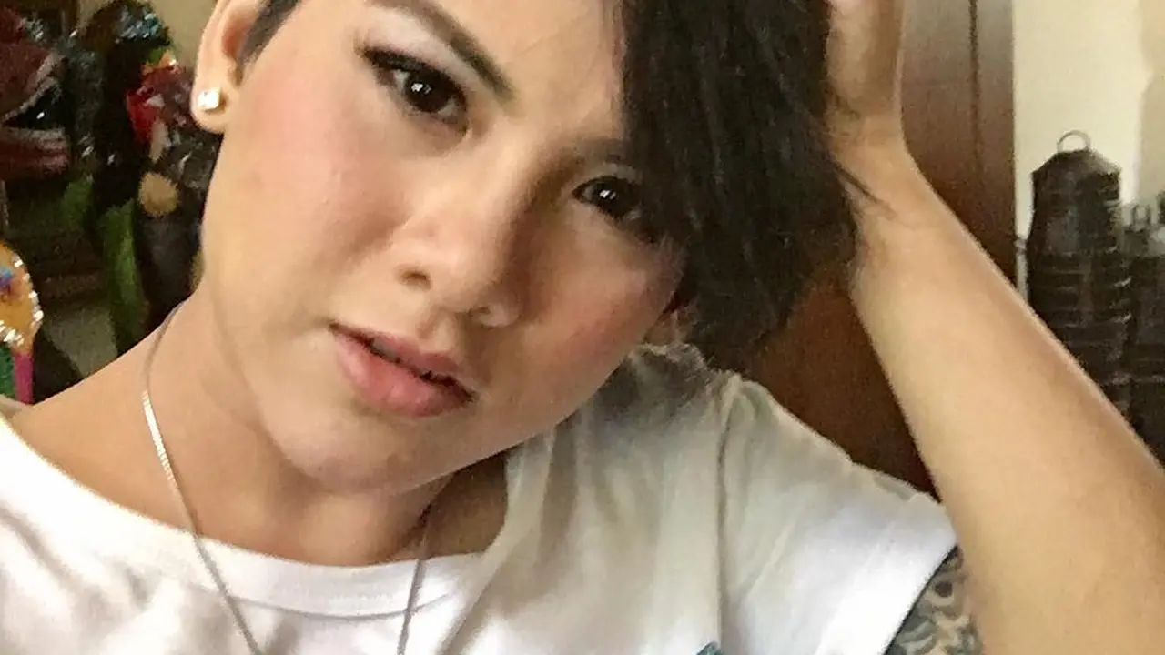 Istri Aming