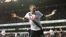 Tottenham Hotspur, Kieran Trippier merayakan golnya ke gawang Watford pada lanjutan Liga Premier Inggris pekan ke-25 di White Hart Lane, London Utara, Sabtu (6/2/2016). (AFP/Justin Talls)