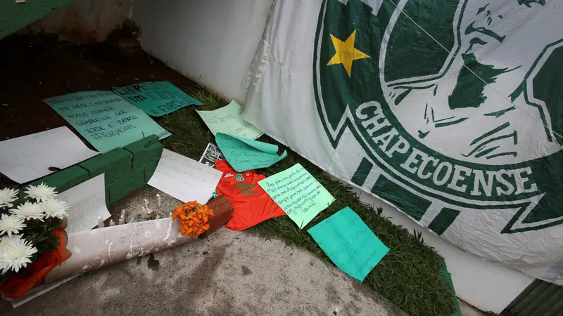 Ucapan Belasungkawa untuk Chapecoense dari Pemain Top Dunia