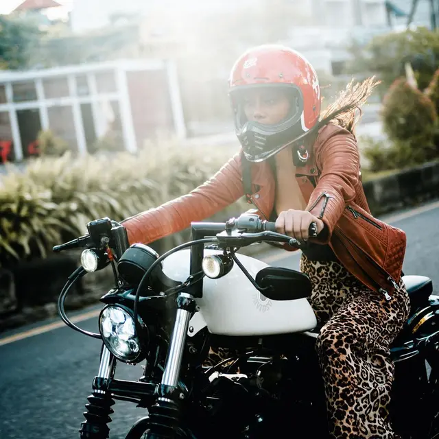 [Fimela] Erika Carlina