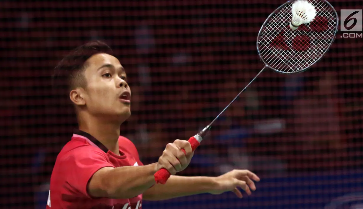Tunggal Putra Indonesia, Anthony Sinisuka Ginting saat melawan Prannoy H. S (India) di putaran pertama Indonesia Open 2017, Jakarta, Rabu (14/6). Anthony kalah 13-21, 18-21. (Liputan6.com/Helmi Fithriansyah)