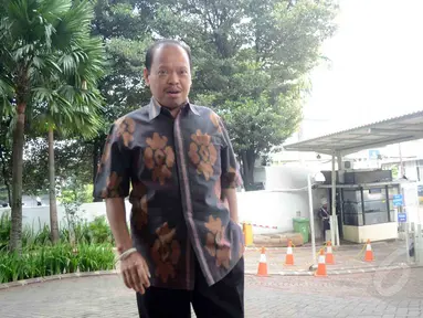 Penyidik Komisi Pemberantasan Korupsi memeriksa Ketua Komisi VII DPR Sutan Bhatoegana. Jakarta. (17/6/14) (Liputan6.com/Miftahul Hayat)