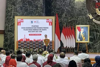 Gubernur Jakarta Pramono Anung&nbsp;dalam sambutannya di acara Pelantikan Pengurus Palang Merah Indonesia (PMI) DKI Jakarta, Rabu (10/9/2025). (Liputan6.com/Winda Nelfira)
