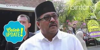 Usia yang tidak lagi muda, membuat Rano Karno banyak merenung di lebaran tahun ini. 