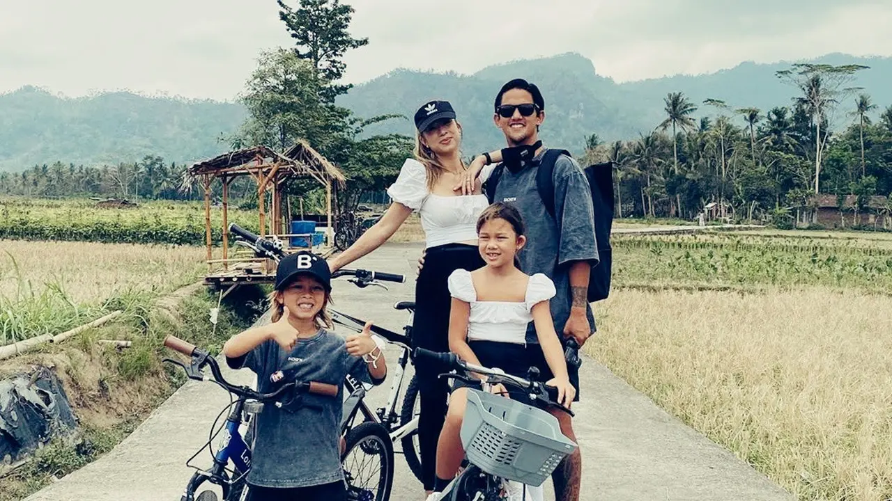 6 Momen Seru Babymoon Jennifer Bachdim Menanti Buah Hati Ketiga