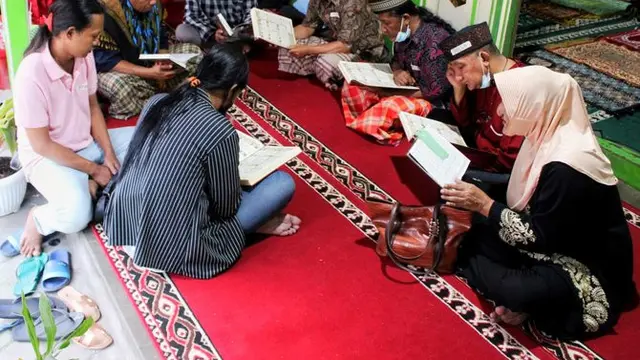 Fakta Fakta Pondok Pesantren Waria Al Fatah Yogyakarta Yang Dipimpin Shinta Ratri News 8582