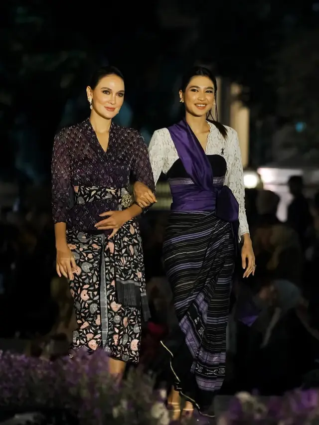 9 Model Kebaya yang Dikenakan Luna Maya