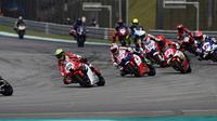 Pembalap AHRT, M. Adenanta Putra (nomor motor 88) pada balapan seri pembuka ARRC 2026 di Sepang, Malaysia. (Astra Honda Racing Team)