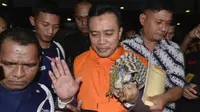 Bupati Karawang Sakit Hati Dituduh Memeras
