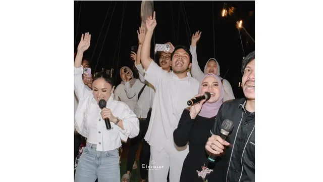 6 Potret Krisdayanti dan Yuni Shara di Pesta Ulang Tahun Aurel, Tampil Bak ABG