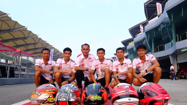 Para pembalap AHRT di ARRC 2019