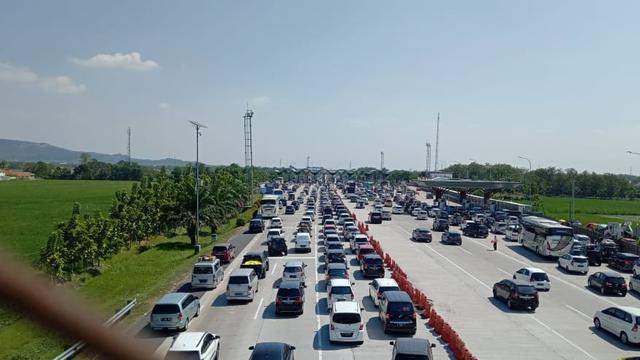 Puncak Arus Balik Tol Cipali
