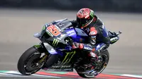 Pembalap Monster Energy Yamaha, Fabio Quartararo, akan mengawali balapan MotoGP Mandalika 2022 di posisi paling depan setelah meraih catatan waktu paling cepat pada sesi kualifikasi. (AFP/Sonny Tumbelaka)