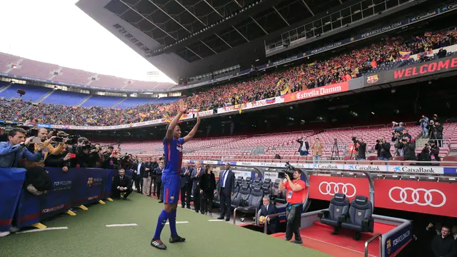 Yerry Mina, Barcelona, Camp Nou