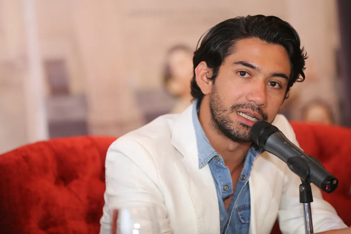 [Bintang] Reza Rahadian