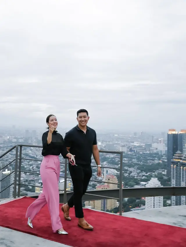 Darma Mangkuluhur dan Patricia Schuldtz
