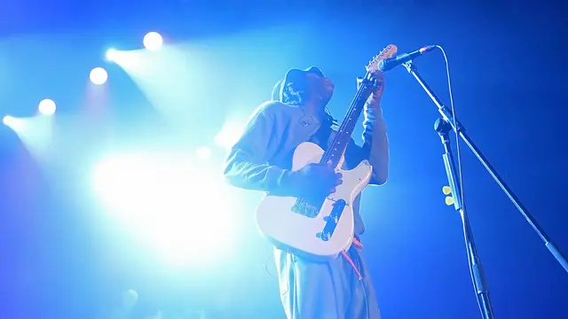 [Bintang] Daniel Caesar