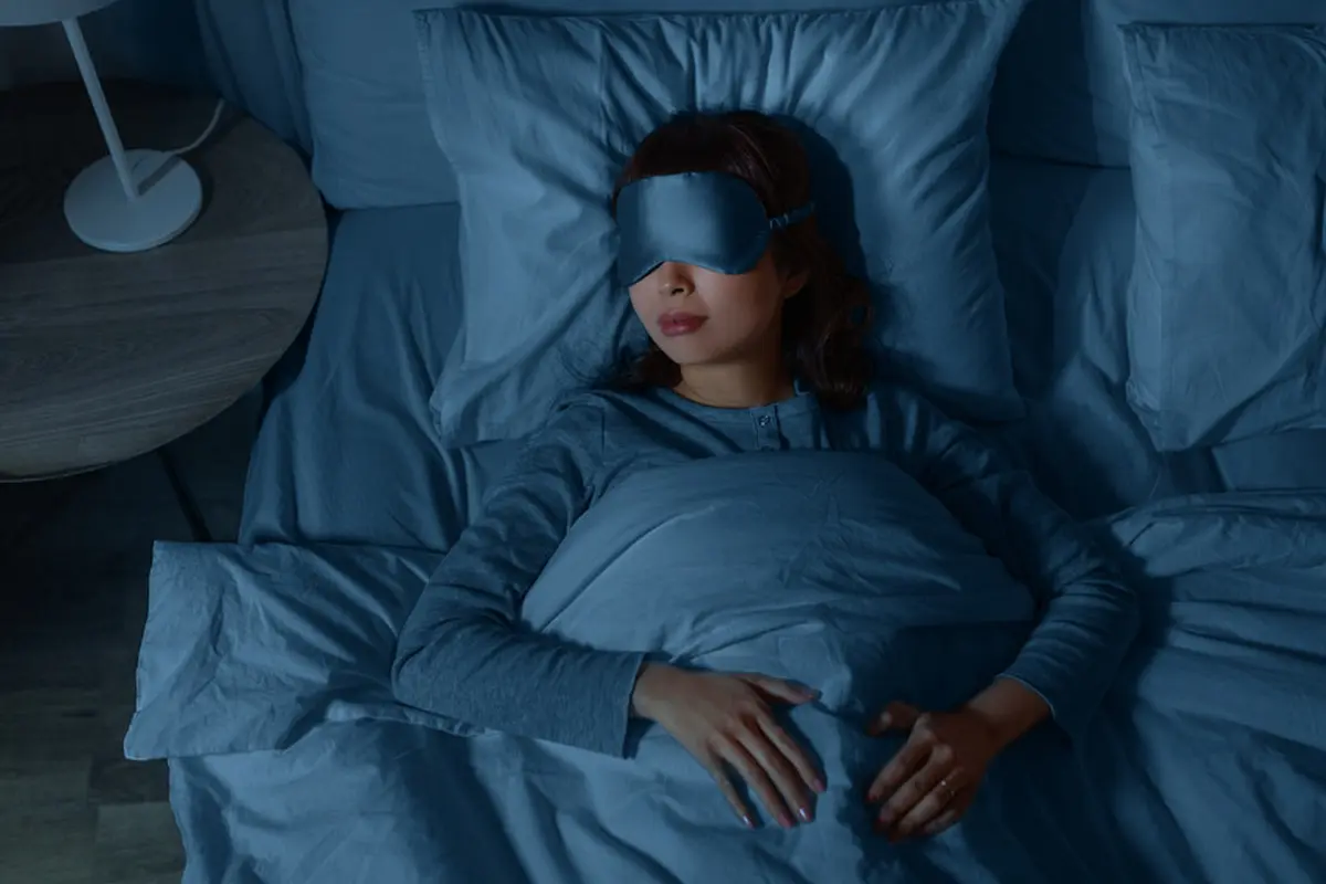 perempuan tidur