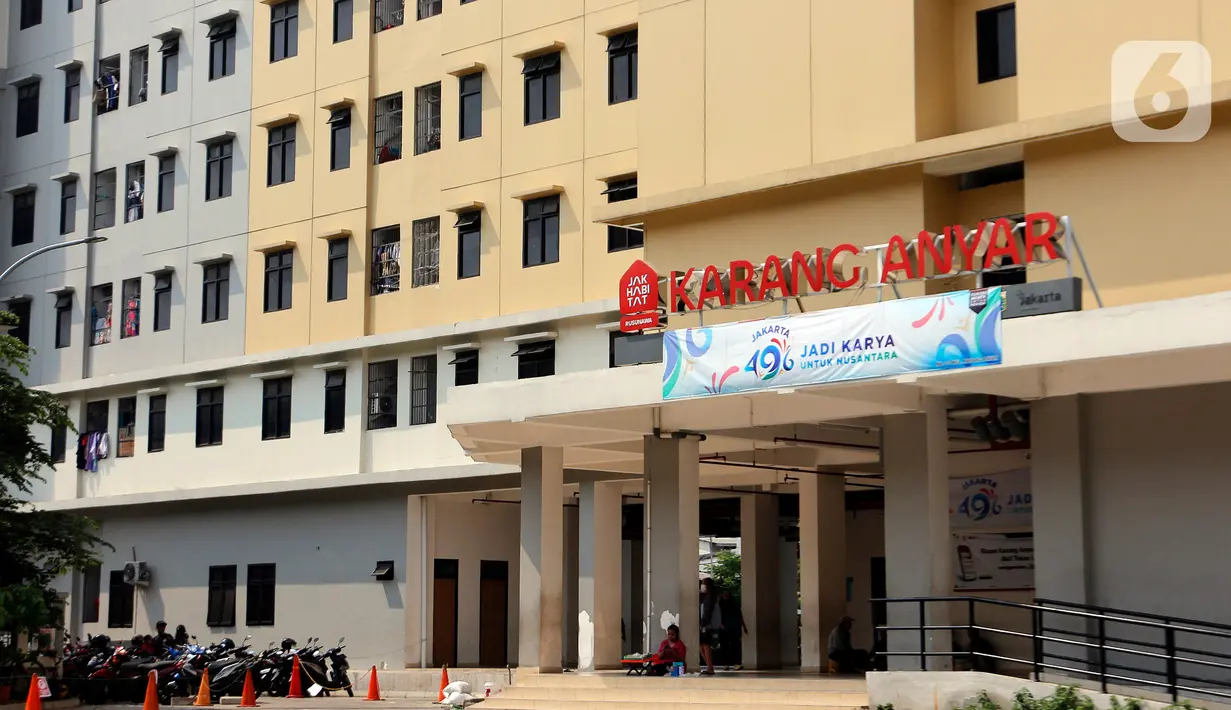 Retno mengatakan pihaknya akan mengevaluasi semua penghuni rusunawa setiap dua tahun. (Liputan6.com/Johan Tallo)