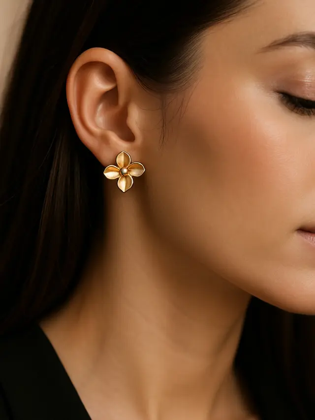 Model Anting Emas Minimalis