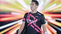 Pebulu tangkis tunggal putra Indonesia Jonatan Christie akan menghadapi&nbsp;unggulan pertama Viktor Axelsen dari Denmark pada laga final Japan Open 2023 di Yoyogi 1ST Gymnasium, Tokyo, Jepang, Minggu, 30 Juli. (foto: PBSI)
