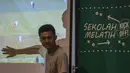 Analis Taktik Kick Off Indonesia, Noval Azis, menjadi pembicara pada diskusi Bincang Taktik di Kantor Bola.com, Jakarta, Rabu (16/11/2016). (Bola.com/Vitalis Yogi Trisna)