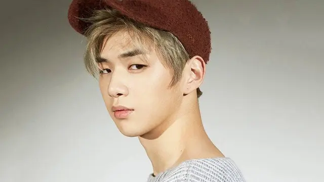 [Bintang] Kang Daniel Dikabarkan Masuk Rumah Sakit, Begini Tanggapan Agensi