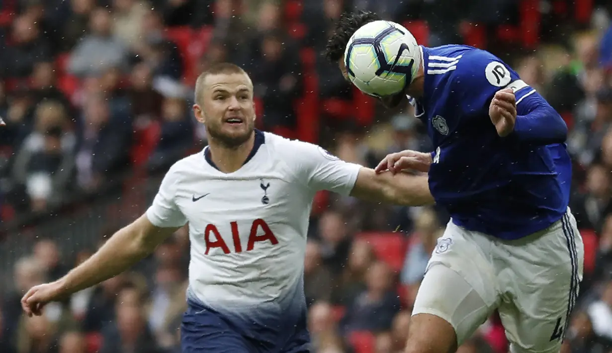 4. Eric Dier (Tottenham Hostpur) - Pemain milik Spurs ini merupakan salah satu Gelandang bertahan berkualitas. Kehadirannya bisa membuat lini tengah Manchester United semakin kreatif. (AFP/Adrian Dennis)