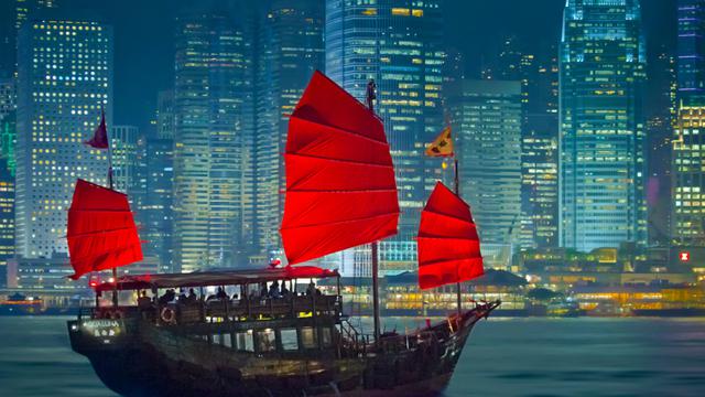 Mengapa Multi-miliarder Hong Kong ingin Meninggalkan Kota