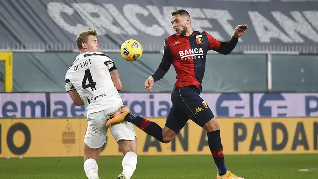 FOTO: Cristiano Ronaldo Borong Dua Gol, Juventus Masih Terlalu Tangguh Bagi Genoa