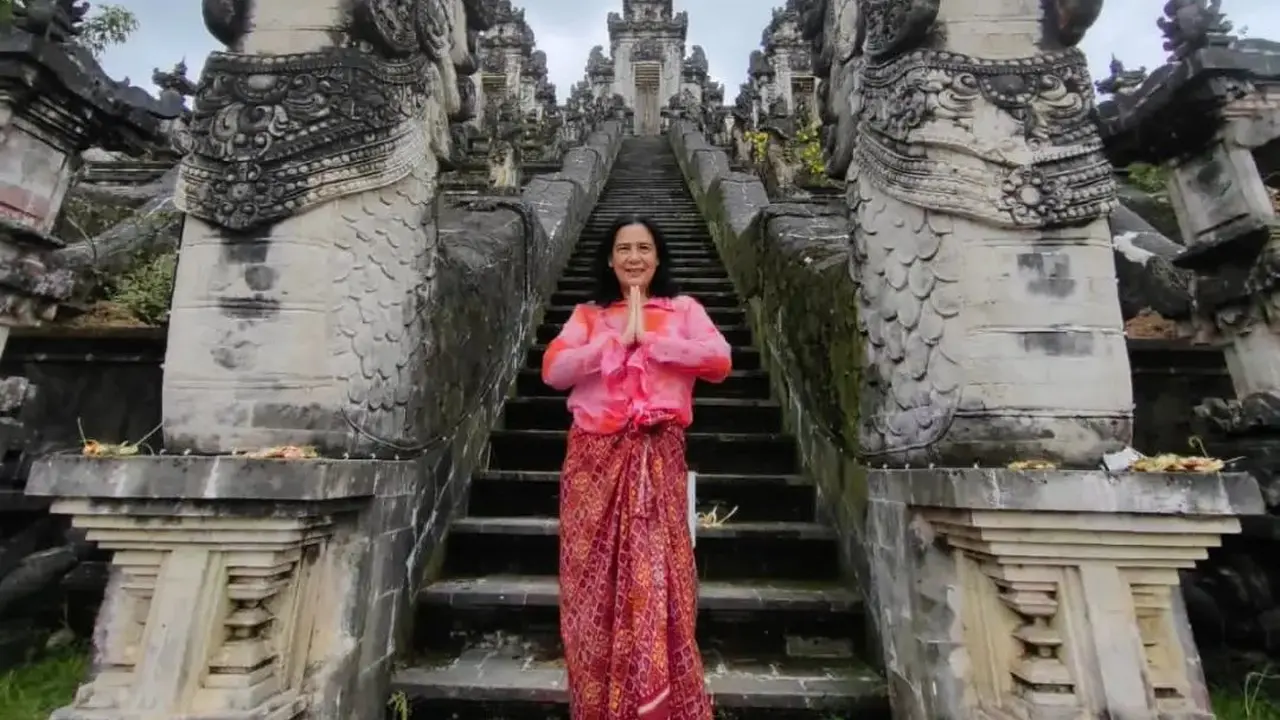 Lydia Kandou dan David Sumendap