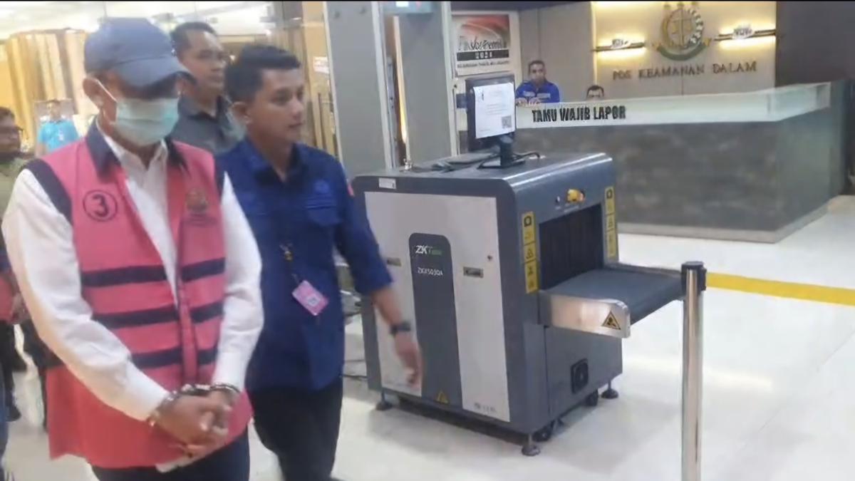 Mantan Dirjen SDA Kementerian PU Jadi Tersangka Korupsi Suap dan Proyek Fiktif