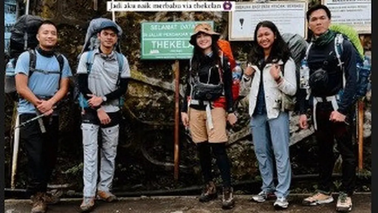 Febby Rastanty naik gunung Merbabu (Foto: Instagram @febbyrastanty)