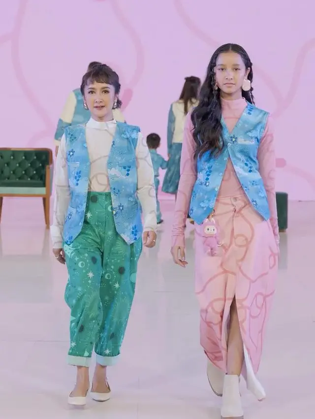 Koleksi Busana Adinia Wirasti Berkolaborasi dengan Calla The Label.