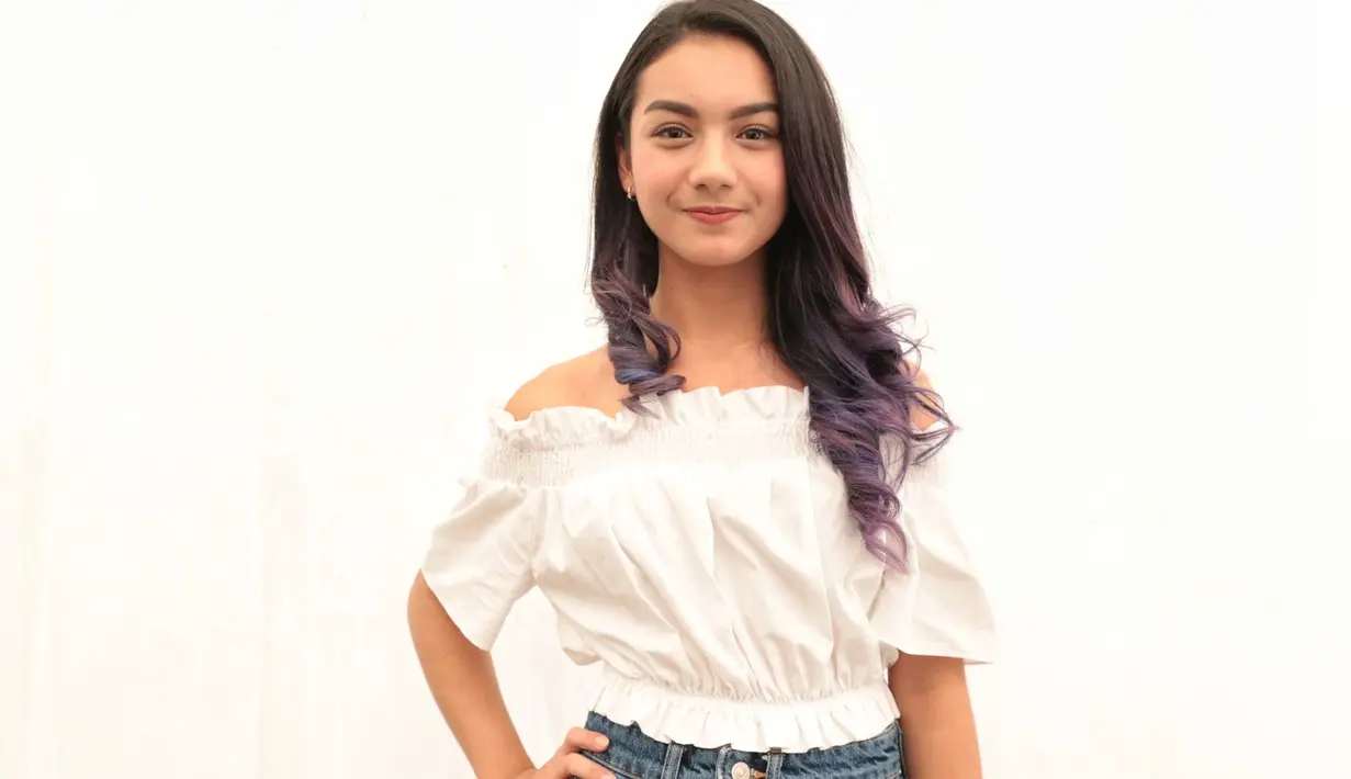 Nama gadis muda Ersya Aurelia semakin jadi perbincangan setelah sukses memerankan sosok Dara dalam sinetron Siapa Takut Jatuh Cinta (STJC). (Adrian Putra/Bintang.com)
