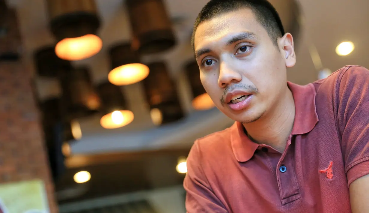 Rayi dan Asta lantas menggaet adik kelasnya Nino. Dengan tiga personel itu, lantas diberinama RAN. Yang merupakan inisial dari ketiganya. Pengalaman pertama, grup ini manggung mendapat honor satu juta. (Adrian Putra/Bintang.com)