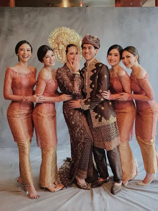 [Fimela] Febby Rastanty