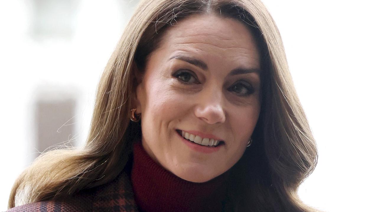Kate Middleton mengunjungi Royal Marsden Hospital tempatnya menjalani pengobatan kanker. (Chris Jackson / POOL / AFP