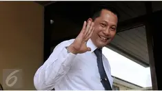  Partai Gerindra makin gencar mencari calon gubernur, mereka adalah Kepala BNN Komjen Pol Budi Waseso, Pangdan Jaya Teddy Ihaksamana, dan mantan Menteri Perdagangan Gita Wiryawan