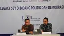 Lingkaran Survei Indonesia (LSI) mengadakan jumpa pers di kantornya, Jakarta, (21/10/14). (Liputan6.com/Johan Tallo)