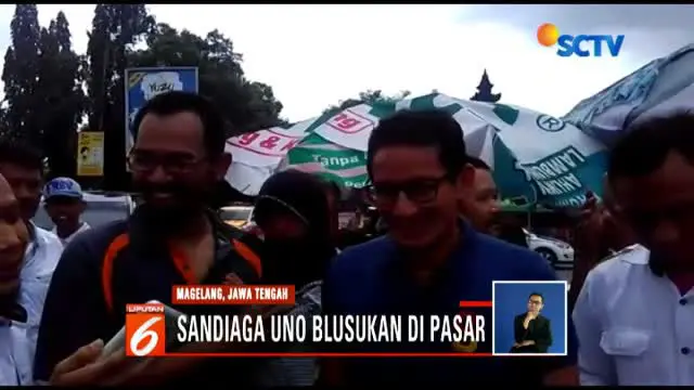 Sekitar 25 menit kunjungannya, Sandi sempat berbincang dengan para pedagang.