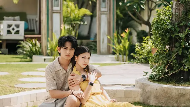 Potret Romantis Cassandra Lee dan Suami (credit: instagram/cassandraslee)