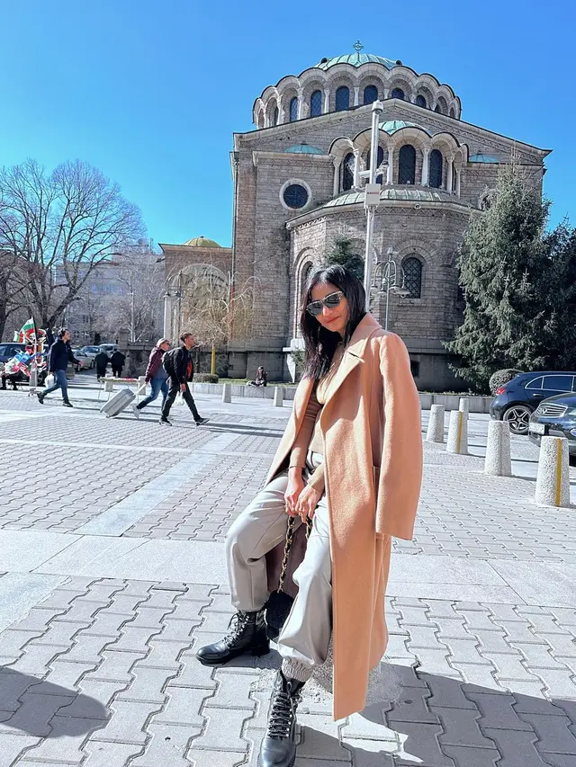 Natasha Dewanti healing ke Sofia, Bulgaria (Foto: Instagram dijet78)